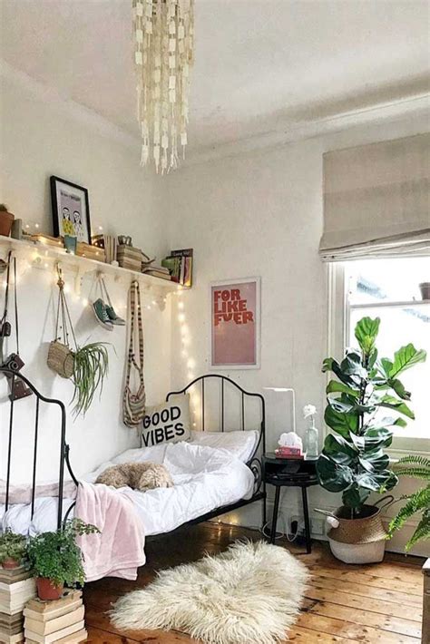 Need help redecorating your teen's bedroom? Pin on Bedroom Inspiration