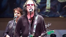 Y062. Todd Rundgren Black and White Official Live - YouTube