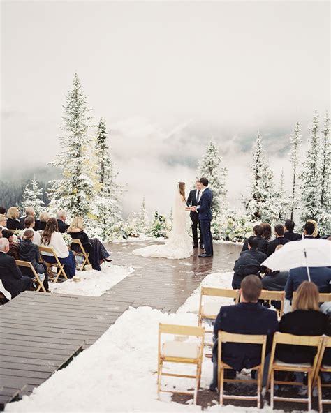 A Surprise Snowfall Wowed Guests At This Couples Fall Wedding In Aspen
