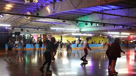 6 Retro Roller Skating Rinks To Visit In Hudson Valley New York City