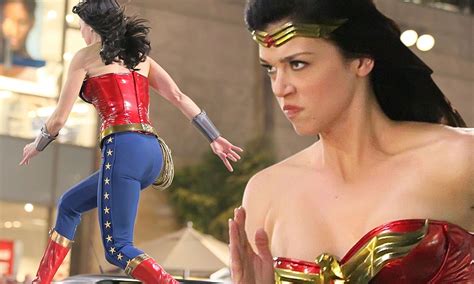 Wonder Woman Remake Turned Down By Nbc After Bosses Unimpressed By Pilot And Costume Daily