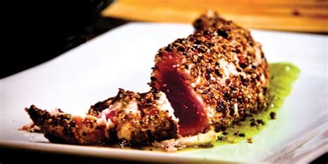 This way you don't this is so the excess liquid doesn't boil your meat and it allows you get a nice caramelized searing. Pepper CRUSTED TUNA On Kiwi Sauce - HEALTHY MAGAZINE