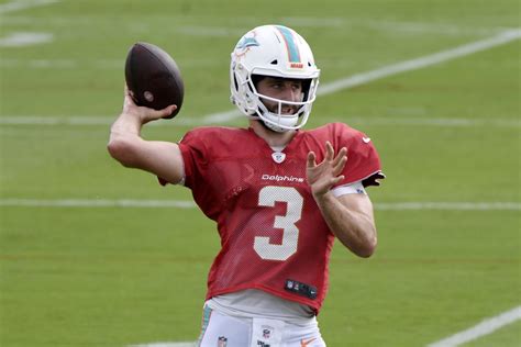 Josh rosen waived by 49ers. Josh Rosen reacts to being named starter for remainder of ...