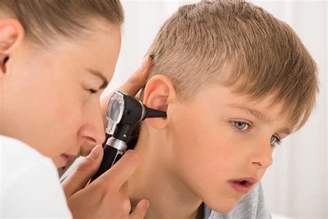 How To Tell If Your Ear Infection Is Serious Enough For Urgent Care