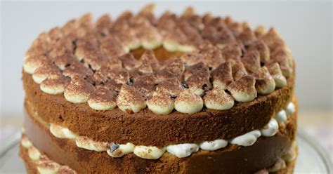 Взбить белки в очень крепкую пену. Blog di cucina di Aria: Chiffon Cake Tiramisù