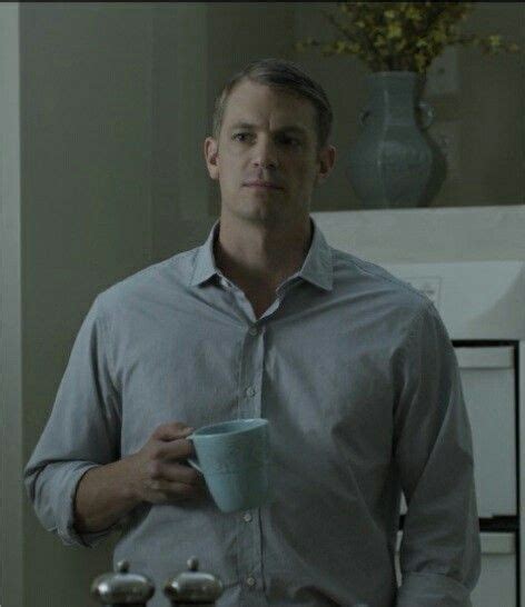 The killing alum joel kinnaman is returning to netflix, joining kevin spacey and the rest of the fourth season cast in house of cards. Joel in House of Cards | Письмо