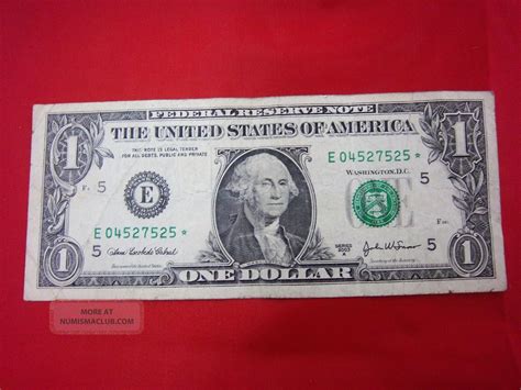 2003 United States One Dollar Bill E04527525 Star Note Lot185