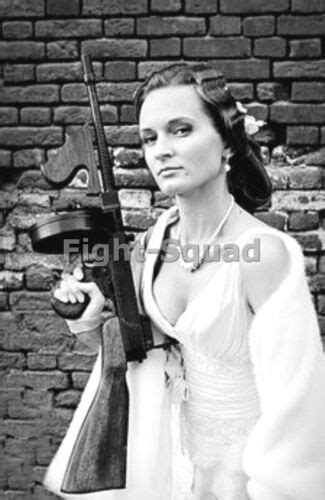 ww2 picture photo sexy grl with a tommy thompson submachine gun 3815 ebay