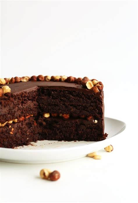 1-Bowl Chocolate Hazelnut Cake (Vegan + GF) | Minimalist Baker Recipes