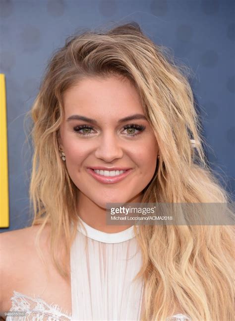 Pin By Christine Manohar On Country Musicartists Kelsea Ballerini