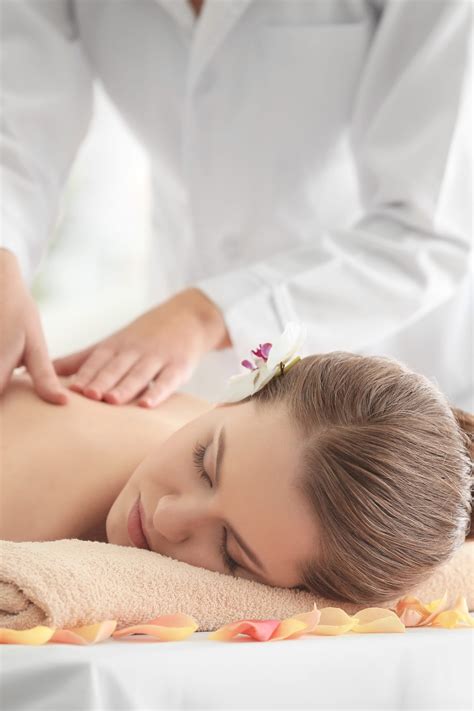 Un Massage à Deux Pour Un Anniversaire Sous Le Signe De La Détente