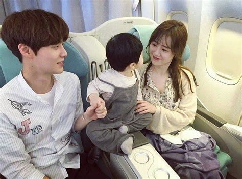 During the recent tvn 10 awards, goo hye sun suddenly appeared on stage and explained, i didn't. Ahn Jaehyun & Goo Hye Sun Met A Kid, A Family-like ...