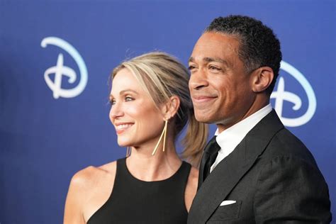 Amy Robach And T J Holmes Pulled From Gma After Cheating Scandal