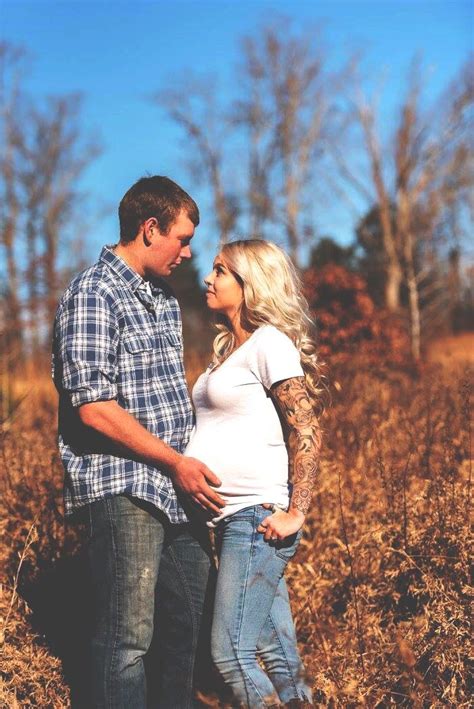Pin By Delaney Wells On Country Maternity Photography Country