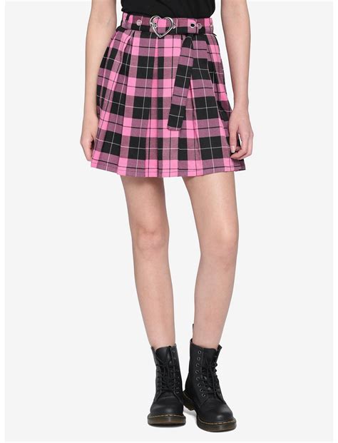 Pink And Black Plaid Skirt With Grommet Belt Hot Topic