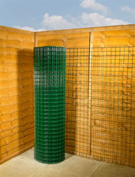 Green Pvc Wire Mesh Fencing 2 X 2 12g 5ft X 25m