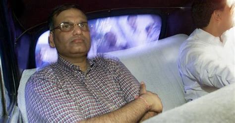 Harshad shantilal mehta was an indian stockbroker. Three decades after Harshad Mehta, the absence of strong ...