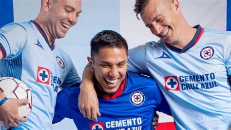 Cruz Azul Presenta Sus Camisetas Pirma Para El Apertura 2023 Periódico Am