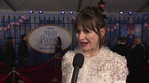 Emily Mortimer Jane Banks Interview World Premiere Mary Poppins Returns 2018 Youtube