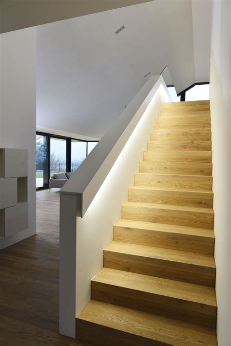 Offene treppe treppen innen treppenstufen dachbodenausbau treppe wendeltreppe schwebende treppe moderne treppengeländer balkon geländer design haus projekte. Gemauerte Treppen Innen - Home Ideen