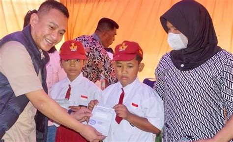 potret dukungan warga konsel pada radhan nur alam sebagai bupati konselkampungkita sekilas