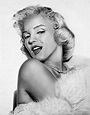 Marilyn Monroe Drawing by Rollingboxes on DeviantArt