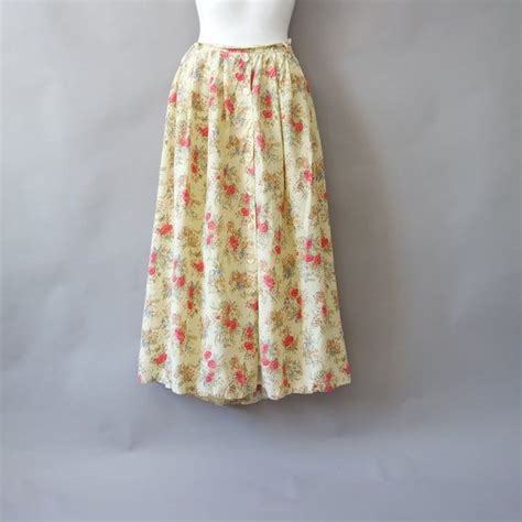 Yellow Ditsy Floral Skirt Etsy Floral Skirt Ditsy Floral Skirts