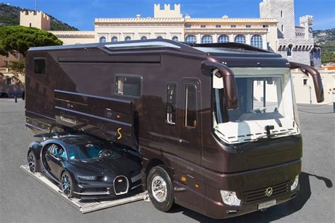 Lindustrie Cest Fou Ce Camping Car De Luxe Inclut Une Bugatti