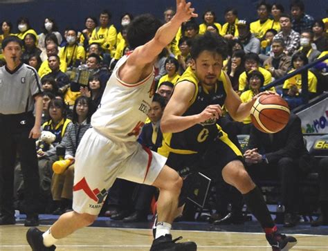 From portuguese inglês (english, adjective). 退屈させない仕掛け続けるBリーグの評価と影響力 - 増島みどり ...