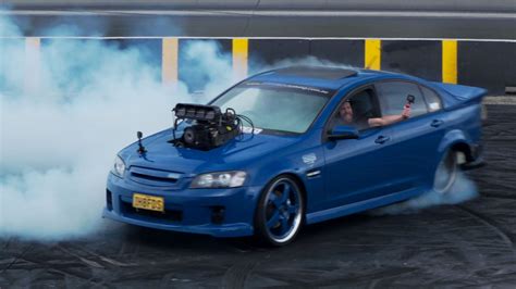 1000hp Big Blower Street Car Holden Ve Commodore Burnout Car Sings T