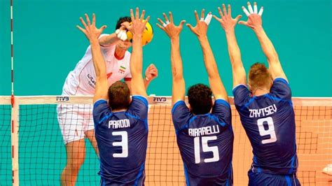 7 Volleyball Blocking Drills To Learn How To Block Better Athleticlift