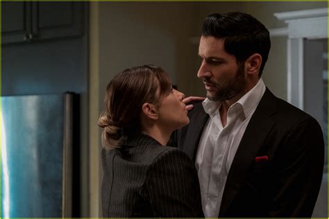 Tom Ellis Reacts To That Deckerstar Moment In Lucifer Season 5 Spoilers Photo 4477068