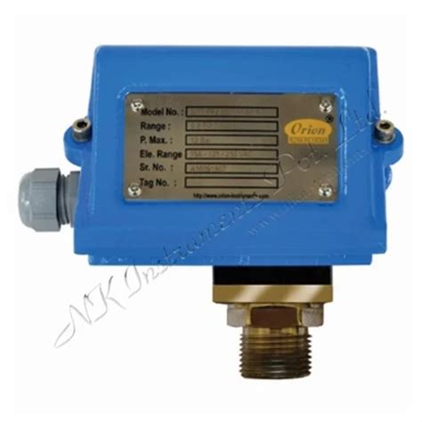 Gases And Liquids Compound Range Pressure Switches Contact System Type SPDT A Or A At Rs