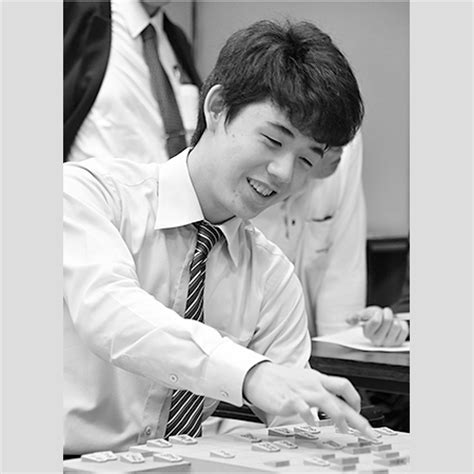 Tensei kenja no isekai raifu ~daini no shokugyo wo ete, sekai saikyou ni narimashita~life as a reincarnated sage in another world ~gaining a second profession and becoming the strongest in the world~; "定跡では計れない"藤井聡太の規格外「神手伝説」（3）小2で ...