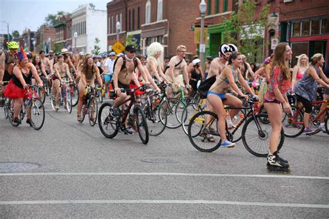 2023s Best Cities For Naked Biking Lawnstarter Luxe Abode
