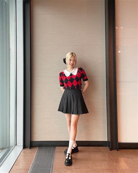 Check Out The Adorable Ootds Of Snsd S Sunny Wonderful Generation