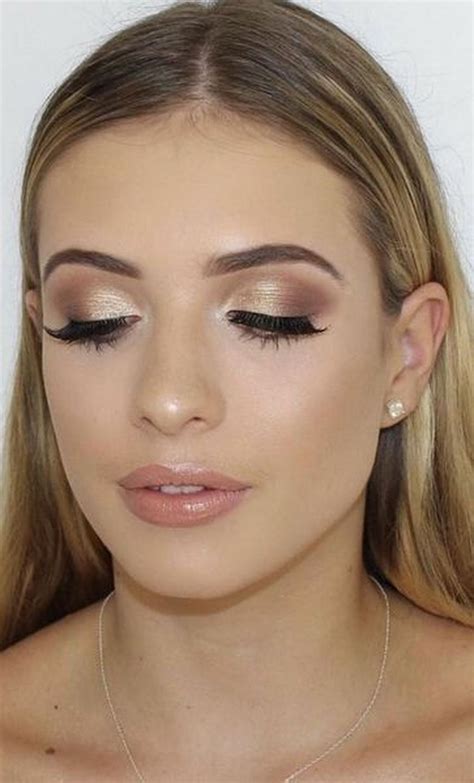 Cool 40 Incredible Makeup Looks Ideas For Brides To Try