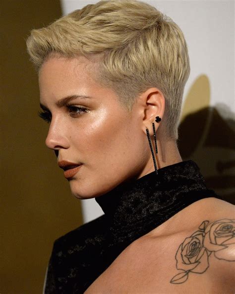 Best Short Haircuts Hairstyles And Pixie Cuts For 2017 Glamour