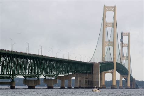 Pilot Flew Airplane Under Mackinac Bridge Packed With Hundreds Of Cars