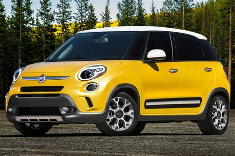 Used 2016 Fiat 500l For Sale Pricing And Features Edmunds