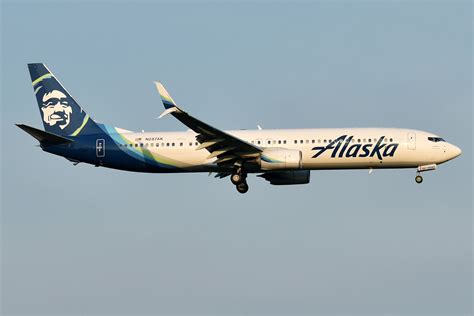 Looking for a cheap holiday or a last minute weekend deal? File:Alaska Airlines, N287AK, Boeing 737-990 ER ...