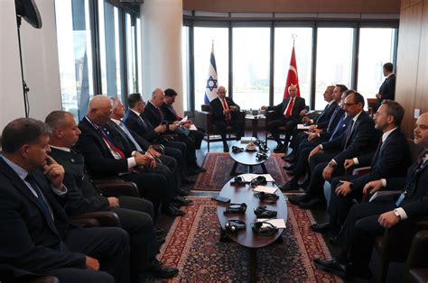 Erdoğan Netanyahu Hold Talks In Rare In Person Meeting Daily Sabah