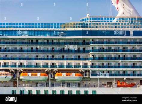Princess Cruises Cruise Ship The Coral Princess Is Finally Allowed To Dock In Miami With Sick
