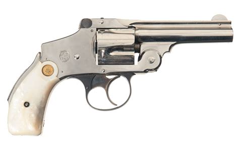 Smith And Wesson 38 Safety Hammerless 4th Model Double Action Revolver
