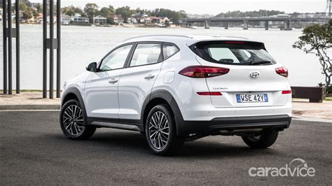 The 2021 hyundai tucson doesn't strive to break records and set trends. 2021 Hyundai Tucson interior previewed in new sketch ...