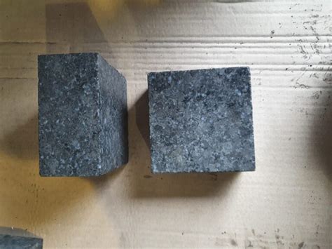 Black Sawn Granite 100x100 50mm Cobble Setts Buy Garden