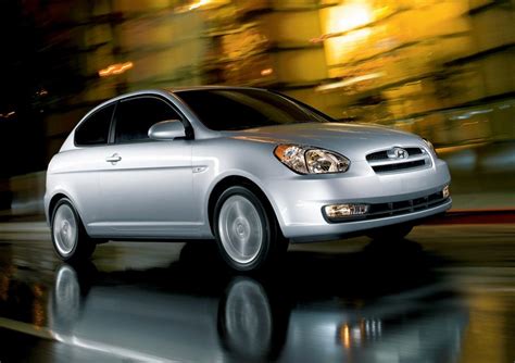 2010 Hyundai Accent News And Information