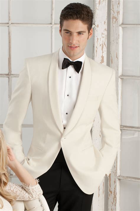 ivory shawl by ike behar wedding suits groomsmen wedding suits men wedding suits