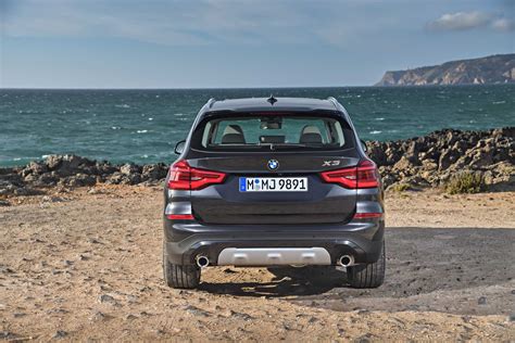 I was thinking sophisto grey but decided on black sapphire. The new BMW X3 xDrive30d, Sophisto Grey Brilliant Effect ...