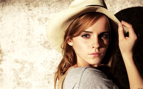 Actress Emma Watson In A White Hat Wallpapers And Images